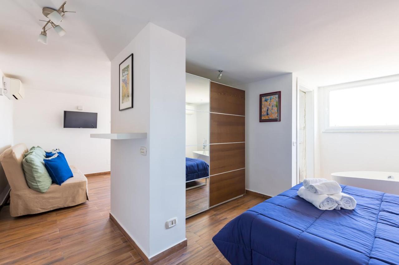 Viewsuvio Terrace At Historical Center By Napoliapartments * Napoli